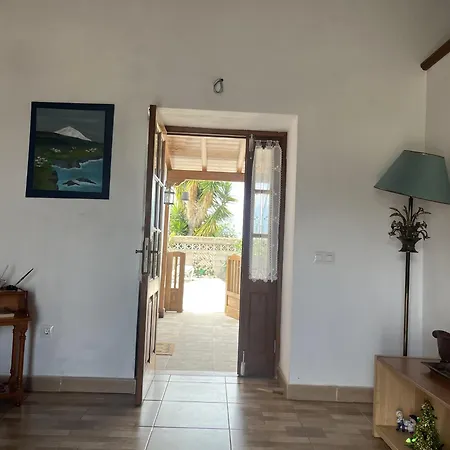 Casa Con Preciosas Vistas Y Billar Divertida Vakantiehuis Garachico (Tenerife)