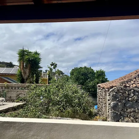Casa Con Preciosas Vistas Y Billar Divertida